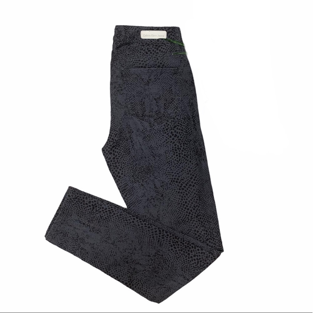 CALVIN KLEIN | Womens Grey Cheetah Leopard Print Pants with Stretch Size…
